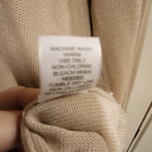 Women's Worthington Light-Khaki Color Cardigan, 3X NWT - Picture 6 of 7